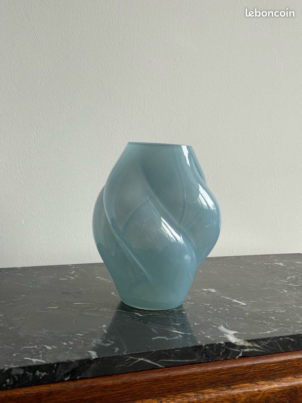Vase bleu tourbillon made in danemark (image 3)