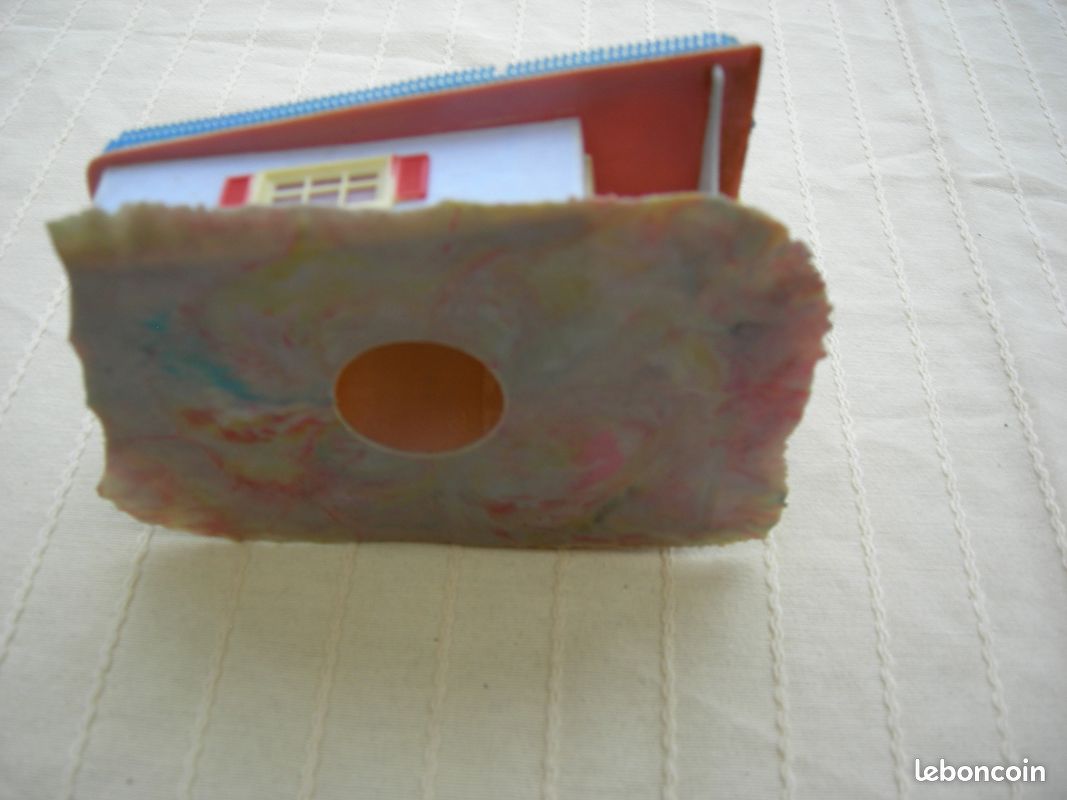Maquette plastique maison villa avec grand balcon train Ho (image 3)