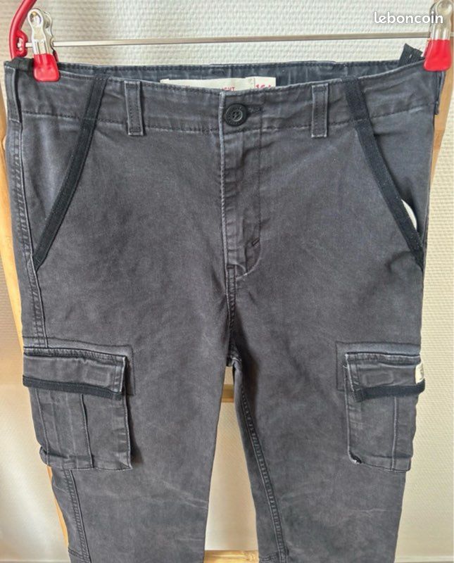 Pantalon cargo levis (image 2)