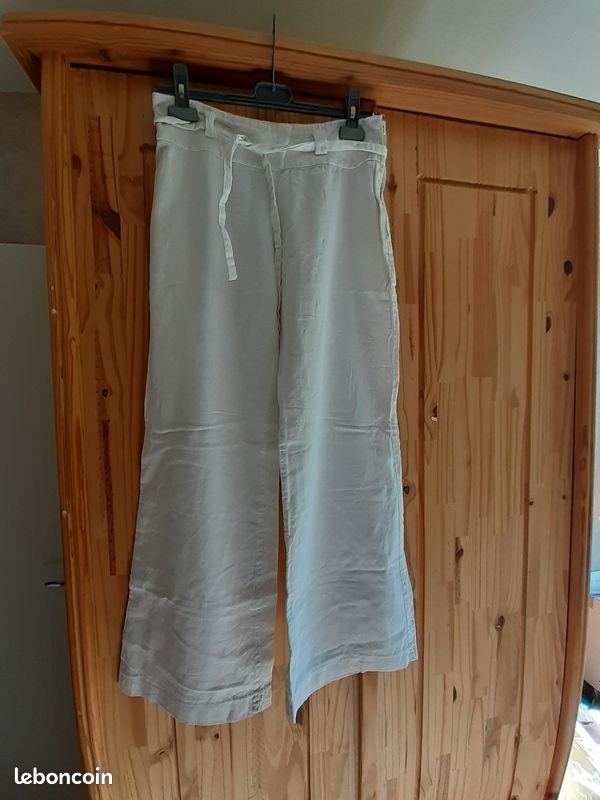 Pantalon en tissu couleur blanc (image 1)