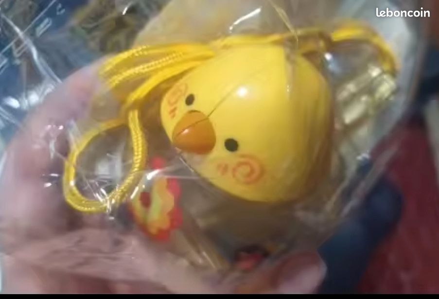 Sifflet En Plastique Forme Oiseau - Jouet D'occasion Pour Enfants 5-7 Ans