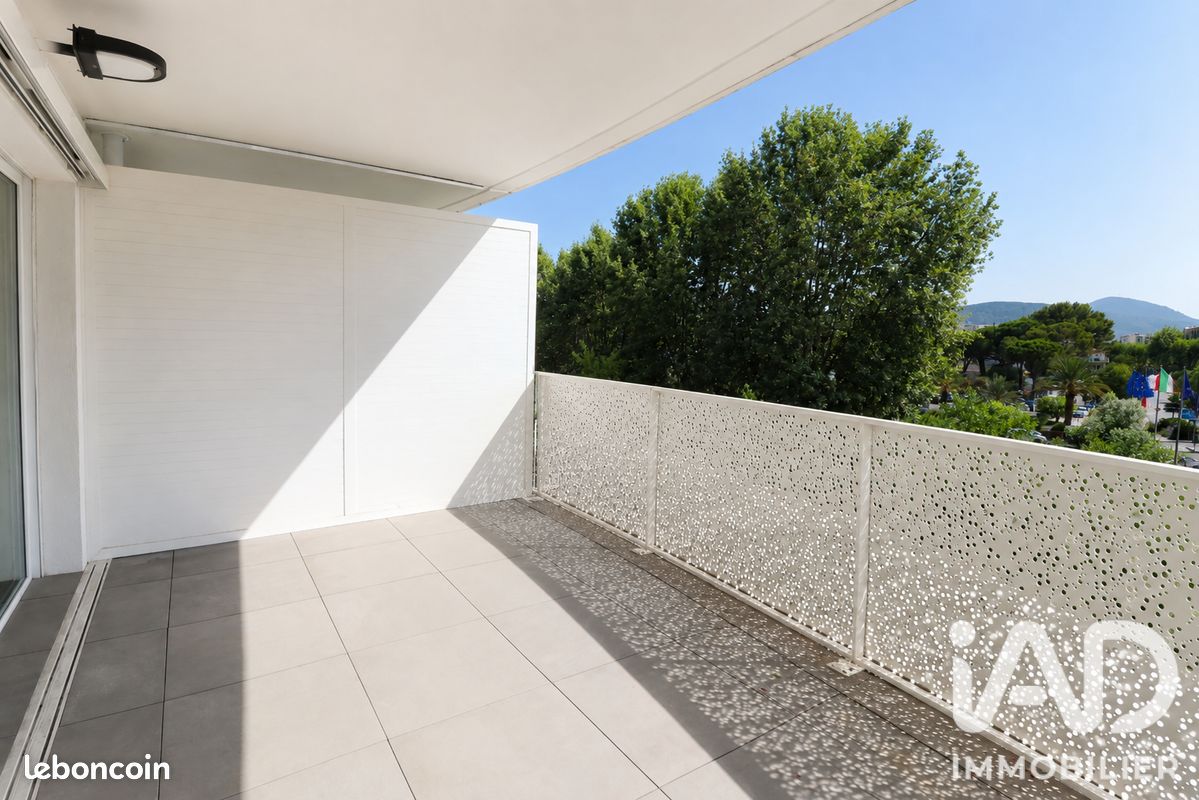 Appartement 2 pièces 46 m² · à Mandelieu-la-Napoule · 46 m² · 270 000 €