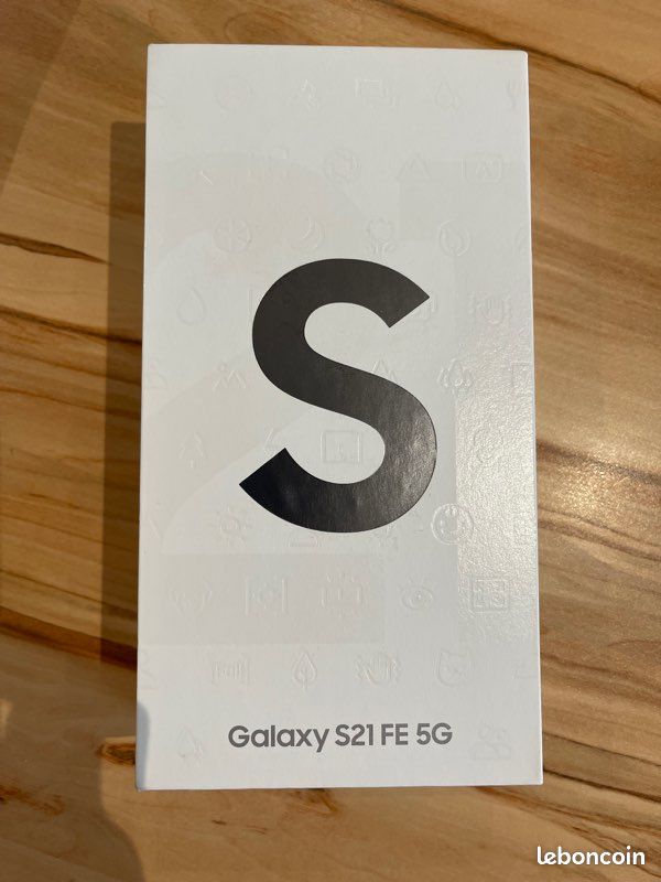 Samsung Galaxy S21 FE 6.4" 5G Double SIM 128 Go (image 1)