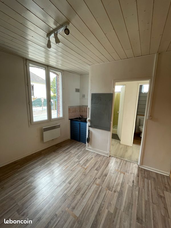 Appartement 2 pièces 28 m² · à Lisieux · 28 m² · 390 €