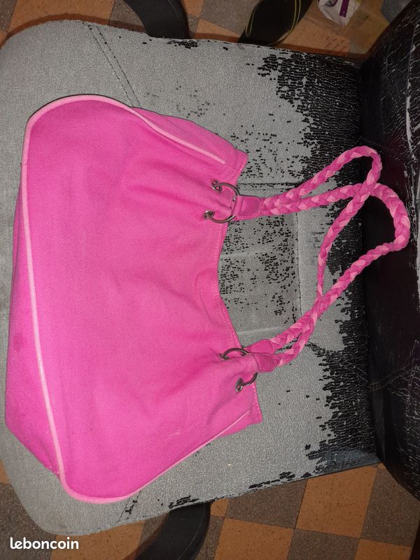 Sac lacoste rose neuf (image 3)