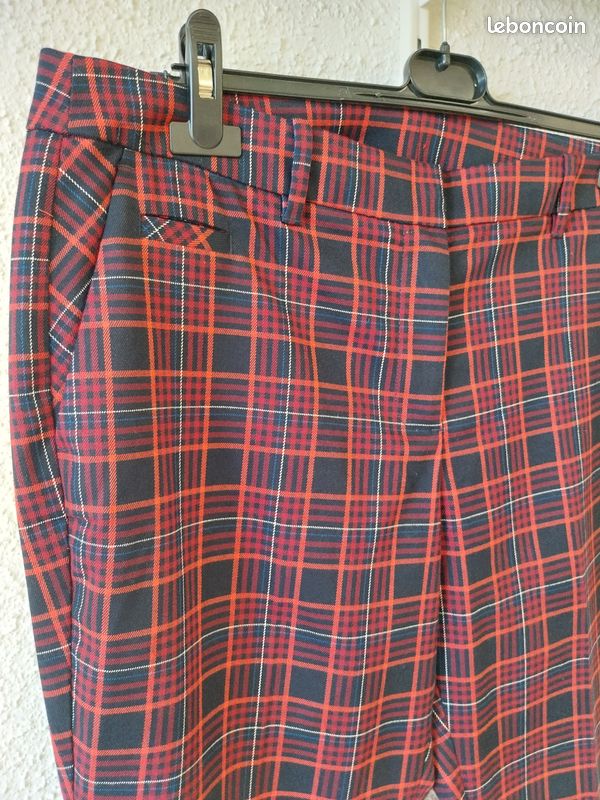 Pantalon à carreaux tartan rouge et bleu marine — s.Oliver (T46 / XXL) (image 3)