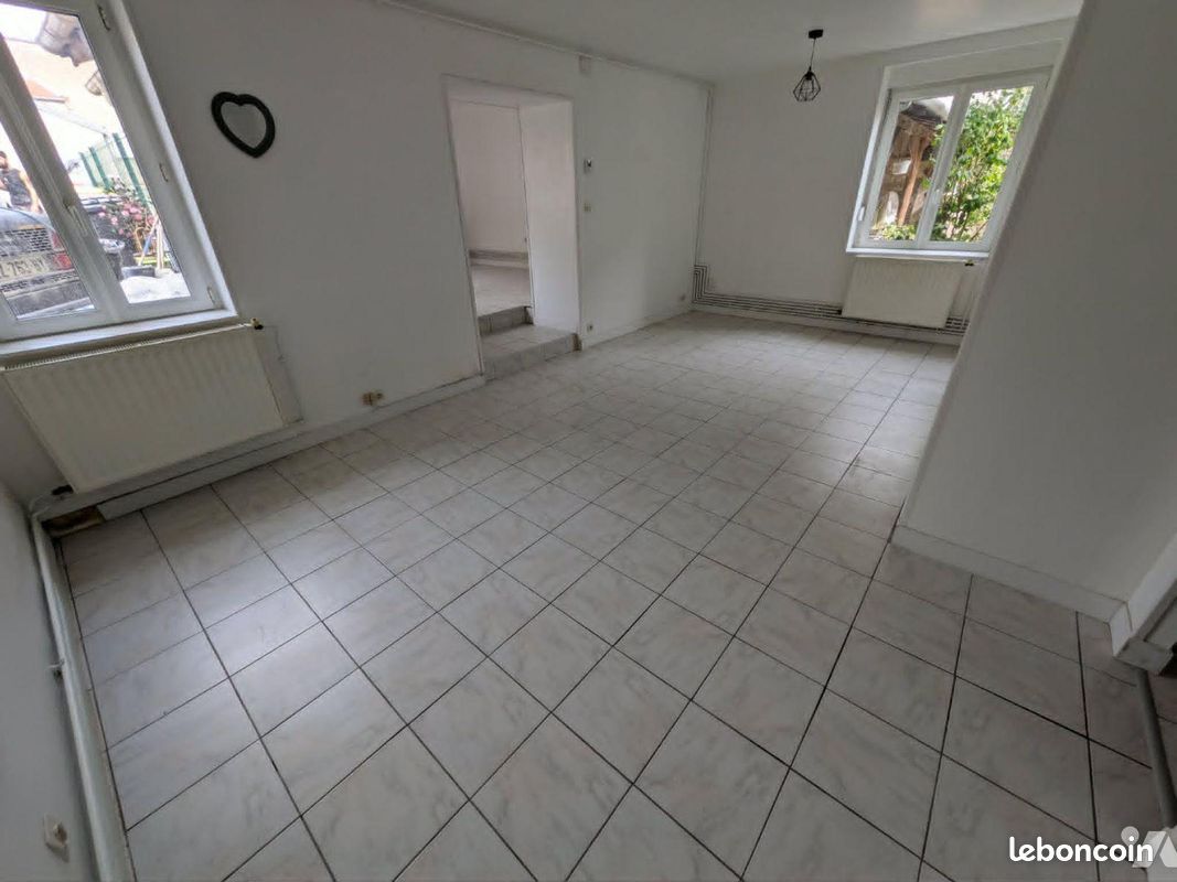 Appartement 2 pièces 43 m² · à Saint-Nicolas-de-Port · 43 m² · 60 000 €