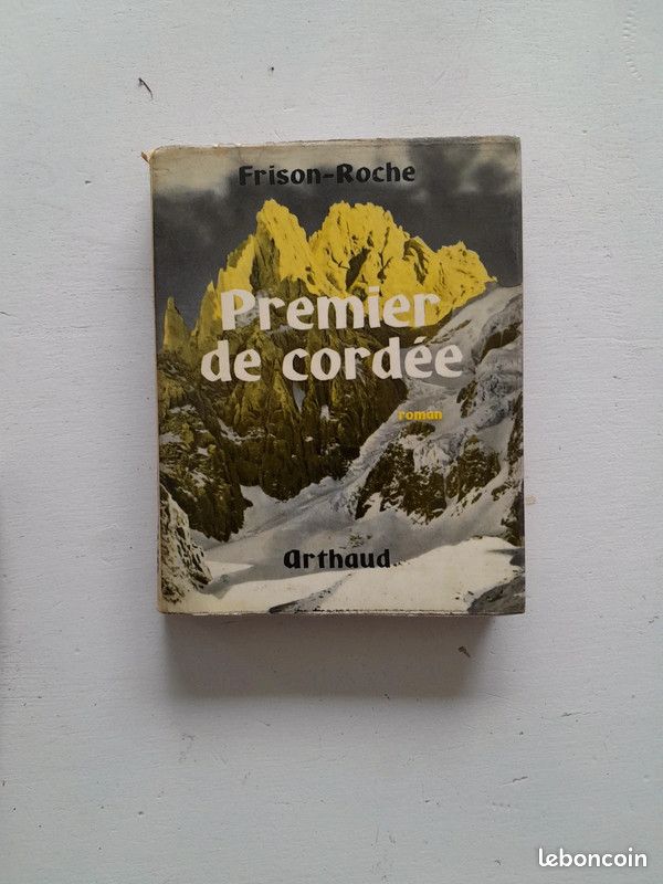 Lot 2 livres Frison-Roche, Premier de cordée et La Grande crevasse (image 1)