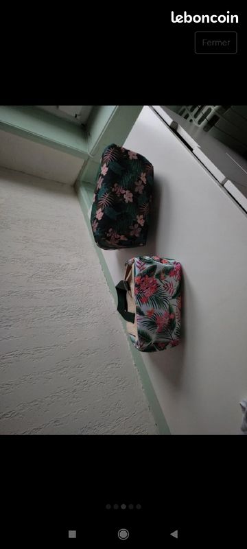 2 trousses de toilette ou autre (image 3)