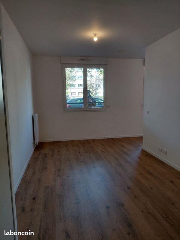 Appartement 1 pièce 34 m² · à Le Chesnay-Rocquencourt · 33,7 m² · 854 €/mois