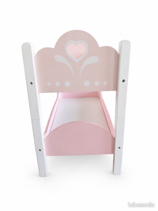 Our Generation – Lit plateforme pour poupée de 45,7 cm – Ensemble de literie sur le thème des étoiles – Accessoires de meubles pour maison de poupée – Jeu de rôle Our Generation – Lit plateforme pour poupée de 45,7 cm – Ensemble de literie sur le thème des étoiles – Accessoires de meubles pour maison de poupée – Jeu de rôle