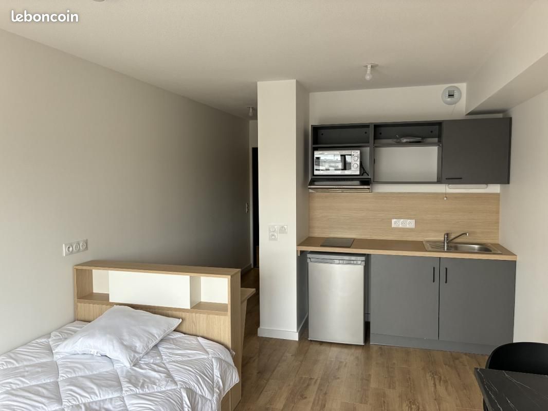 Appartement 1 pièce 17 m² · à Bordeaux · 17 m² · 670 €