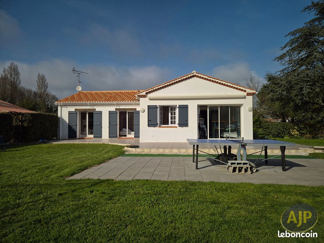 Maison 6 pièces 127 m² · à Commequiers · 127 m² · 265 000 €