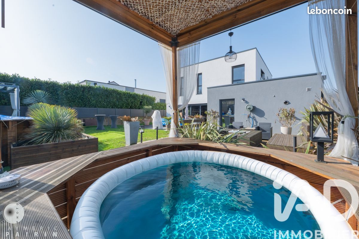 Maison 6 pièces 184 m² · à Hayange · 184 m² · 600 000 €