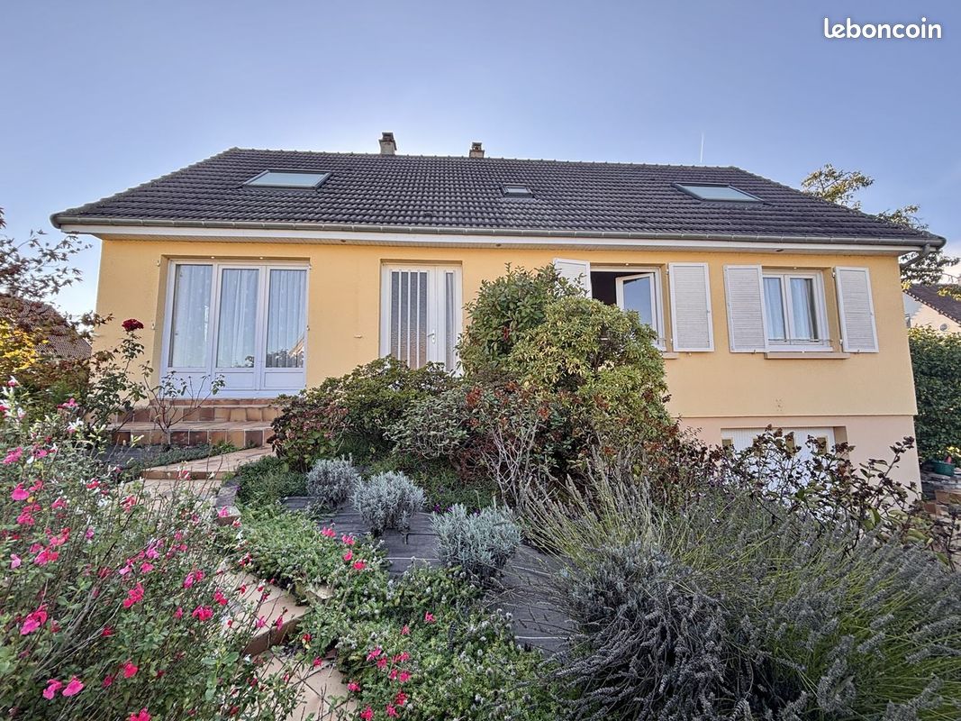 Maison 5 pièces 133 m² · à Agneaux · 133 m² · 221 500 €
