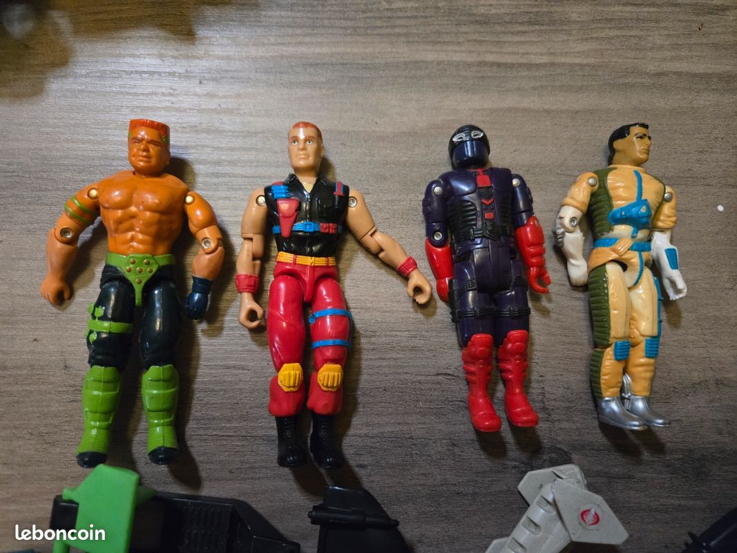 Lot De Figurines Et Véhicules G.I. Joe Hasbro Des Années 80 - Collection