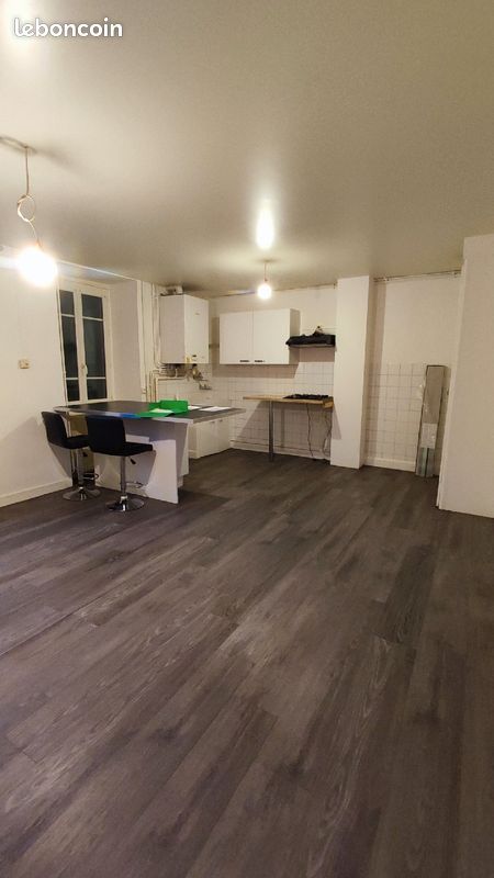Appartement 2 pièces 60 m² · à Saint-Léonard-de-Noblat · 60 m² · 500 €/mois