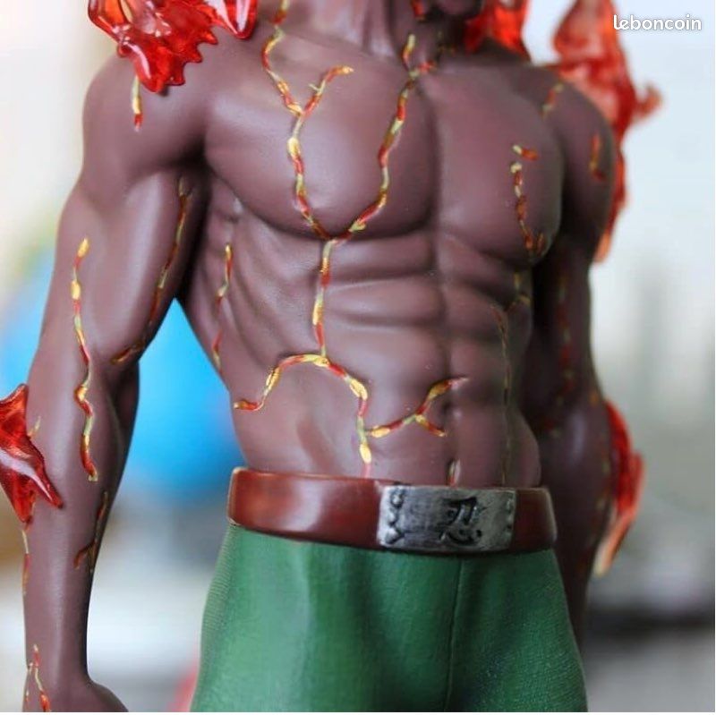Figurine Naruto Gai Sensei 28cm Lumineuse + Boîte Collection Anime Manga
