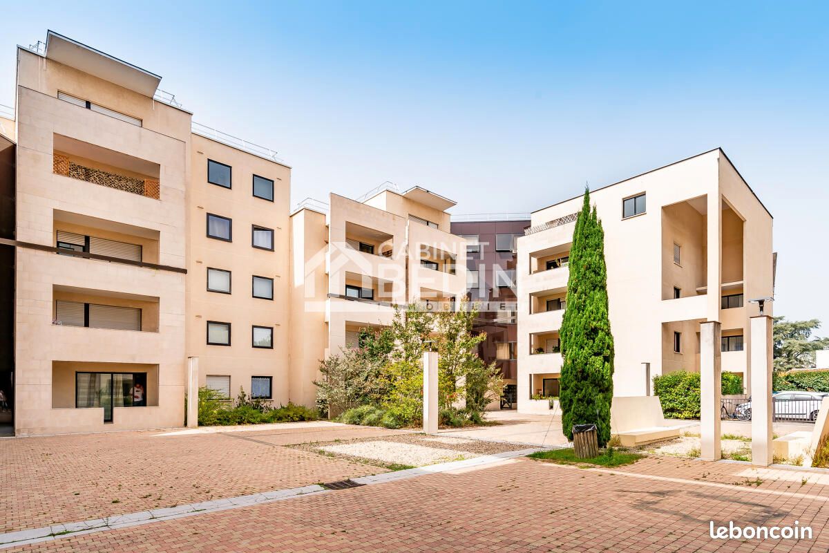 Appartement 2 pièces 46 m² - Bordeaux 33000 (image principale 0)