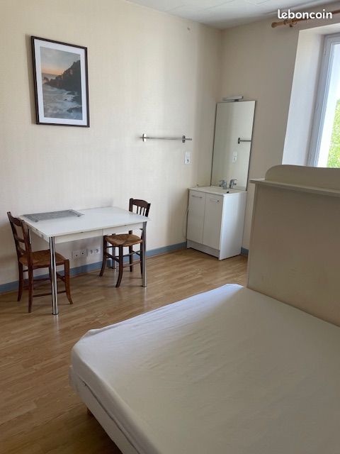 Appartement 1 pièce 20 m² · à Châteaudun · 20 m² · 320 €