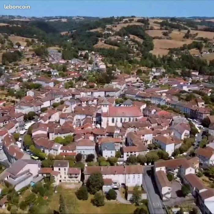 Maison 4 pièces 84 m² · à Maurs · 84 m² · 888 €/mois