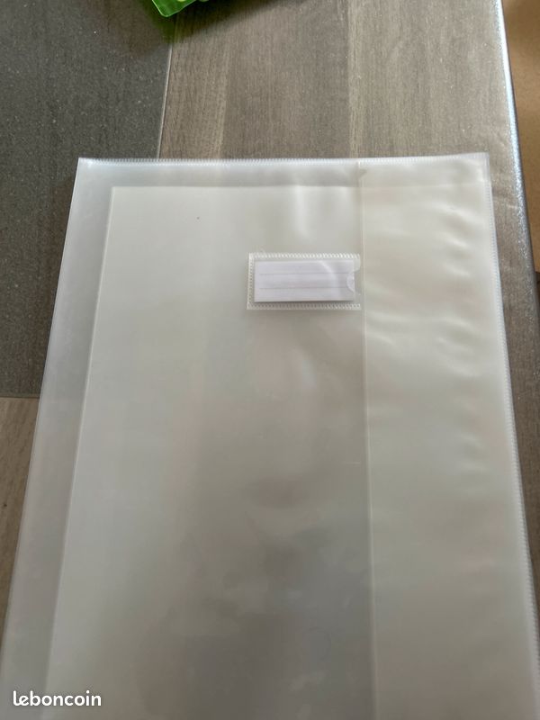 PROTÈGE CAHIER AVEC RABAT 23x32cm (image 2)