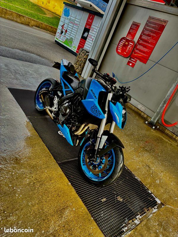 Suzuki Gsx-8s (image 1)
