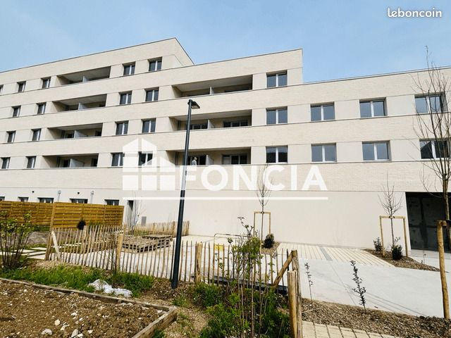 Appartement 3 pièces 66 m² · à Amiens · 66 m² · 900 €