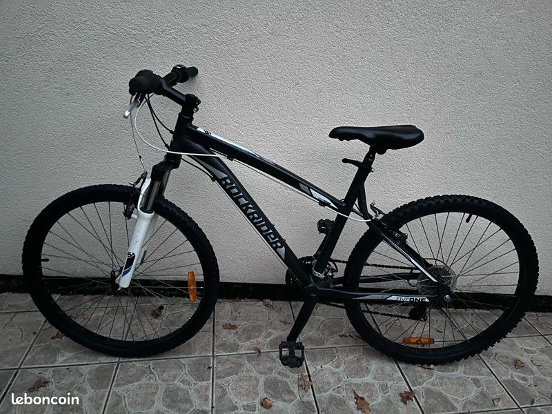 Vélo en aluminium 26 pouces btwin rockrider taille S Vélos