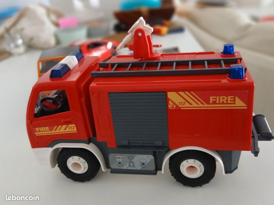 Revell junior kit camion+voiture+jeep (image 4)