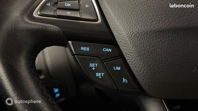 Ford Focus 1.5 TDCi 120ch Stop&Start Titanium PowerShift (image 25)