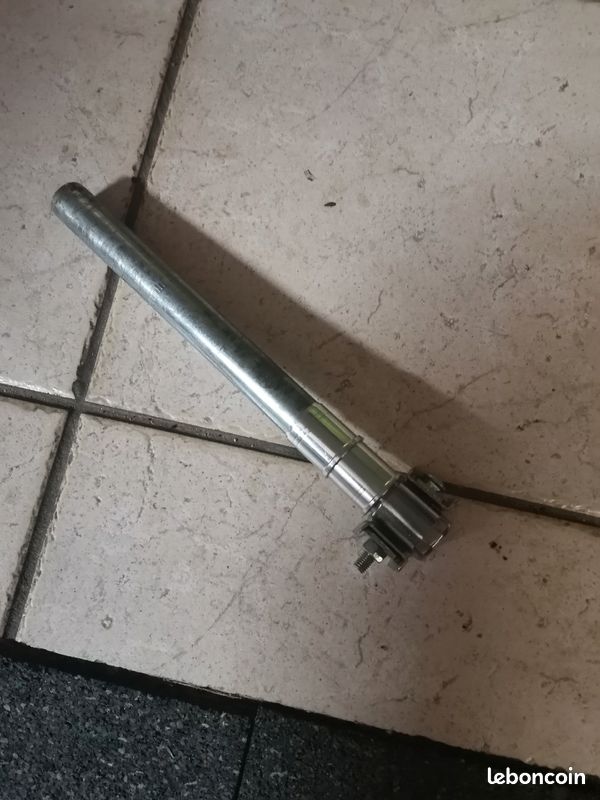 Tube de selle à vélo (image 1)