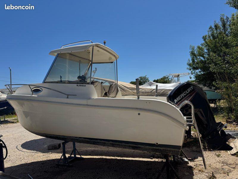 Bateau cabine ARKOS 5,40 m (image 1)