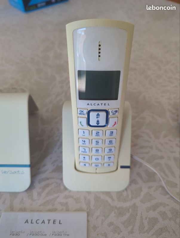 Lot 2 téléphones sans fil Alcatel F230 Duo (image 4)