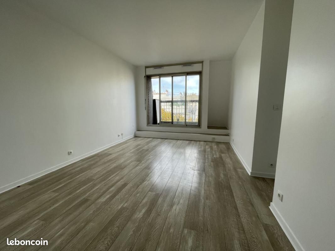 Appartement 2 pièces 43 m² · à Paris · 43 m² · 1 586 €/mois