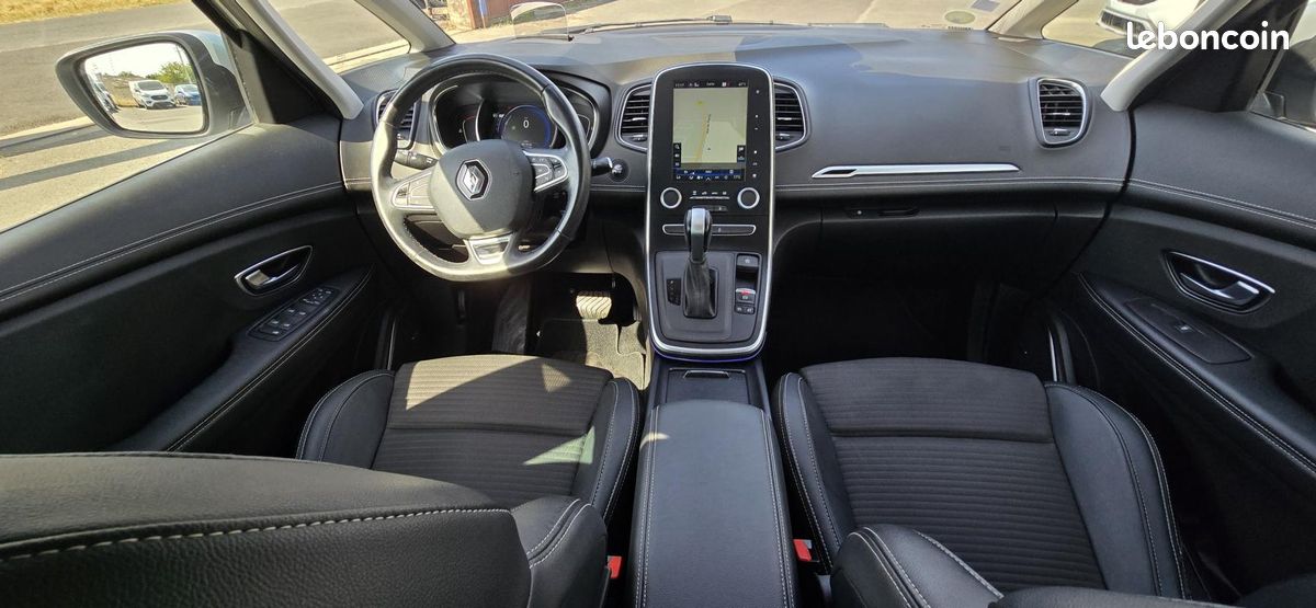Renault Scénic IV dCi 160 Energy EDC Intens BOITE AUTO ATTELAGE (image 5)