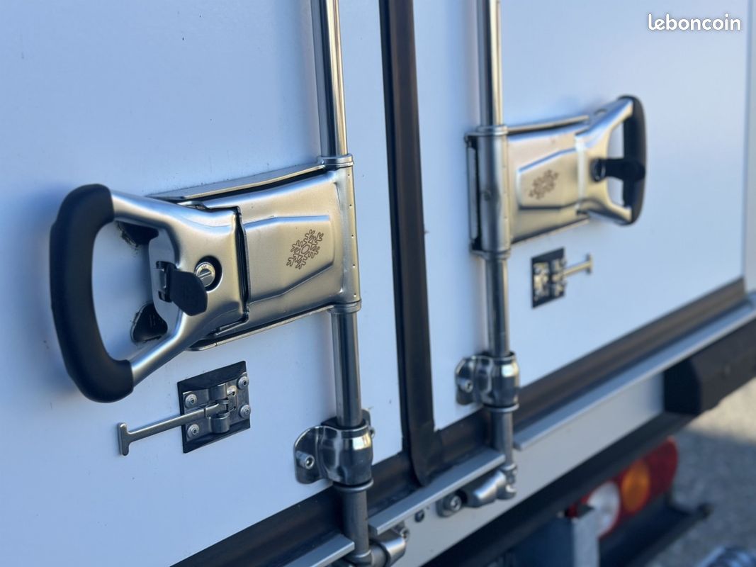 Piaggio PORTER NP6 FRIGO HD TOP 325 CAMION (image 20)