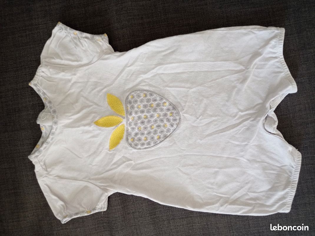 Combishort bébé (image 1)