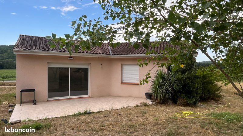 Maison 2 pièces 90 m² · à Arvigna · 90 m² · 700 €