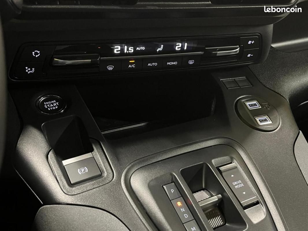 Peugeot Rifter 1.5 BLUEHDI 130CV EAT8 Allure N1 / EN STOCK SANS MALUS (image 28)