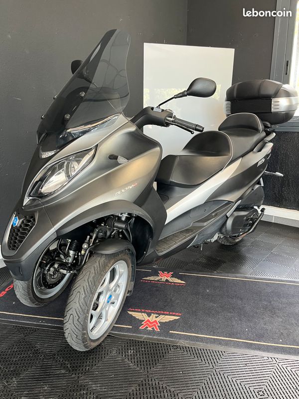 500 Hpe Three Wheel Piaggio Mp3 500 Sport Advanced 2021 Test