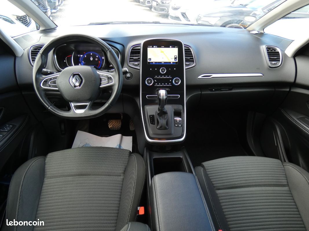 RENAULT SCENIC IV BUSINESS dCi 110 EDC Business (image 12)
