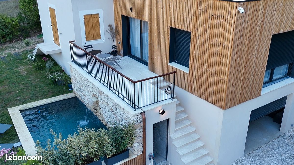 Maison 4 pièces 97 m² · à Saint-Martin-de-Castillon · 97 m² · 499 000 €