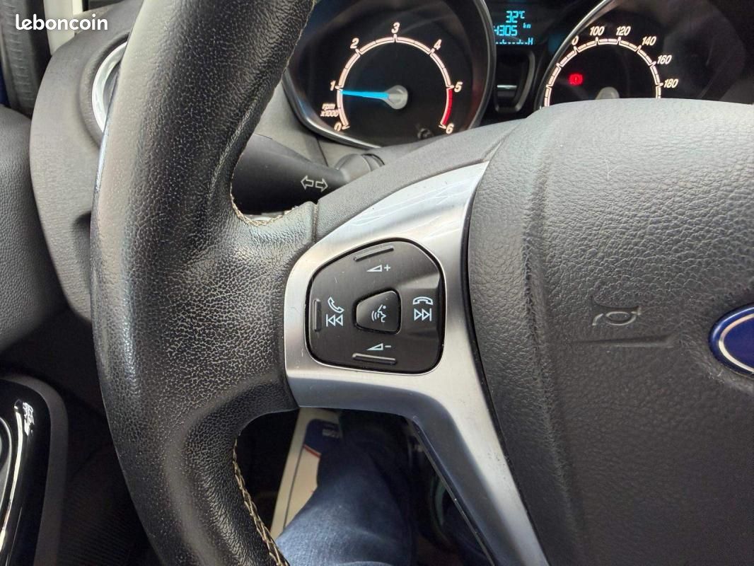 Ford Fiesta V (2) 1.5 TDCI 95 TITANIUM 5P (image 11)