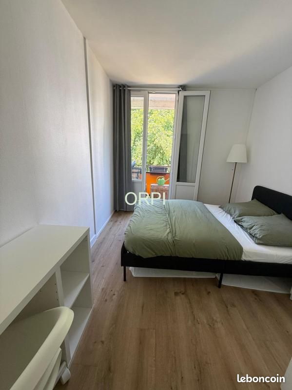 Appartement 5 pièces 49 m² · à Vitry-sur-Seine · 49 m² · 565 €/mois