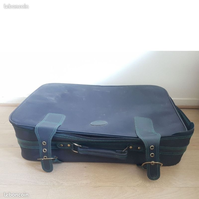 Valise à roulettes bleu occasion Accessoires Bagagerie