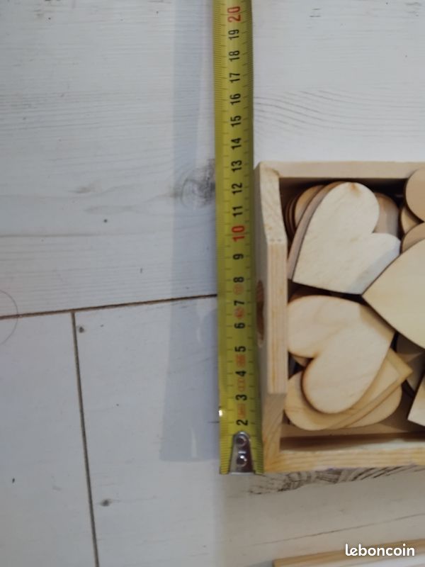 2 petits plateaux avec cœurs en bois (image 4)