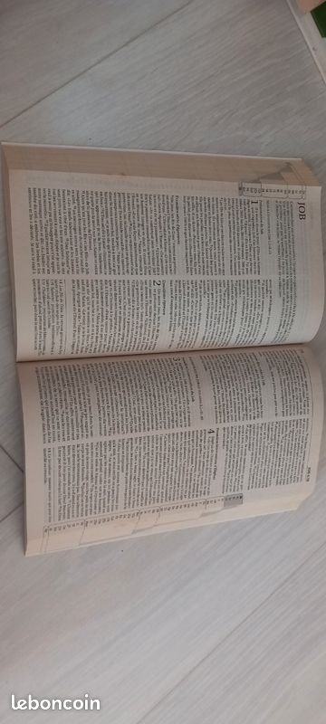 Livre la bible (image 2)