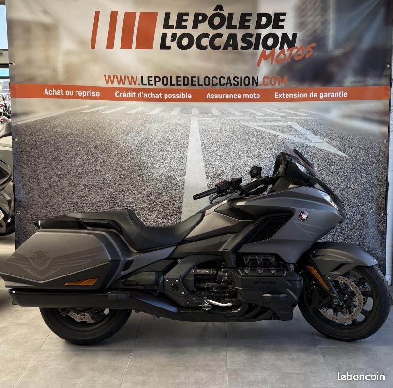 Honda GOLDWING BAGGER - GL1800B (image 1)
