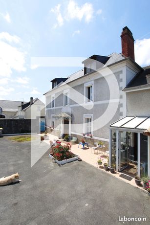 Maison 13 pièces 361 m²
